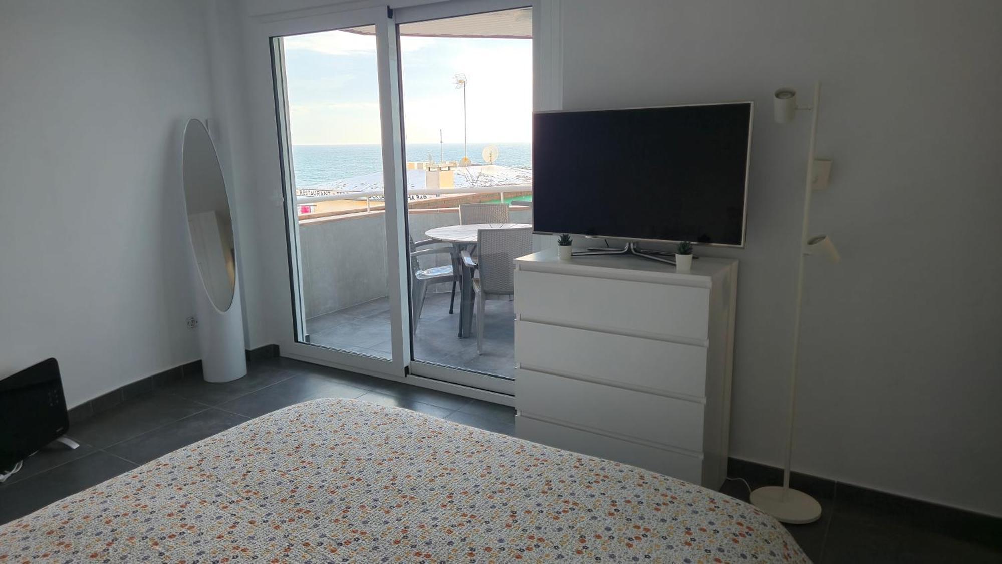 Apartments Paradise Lloret Льорет-де-Мар Экстерьер фото